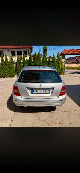 Mercedes-Benz C 200, снимка 5