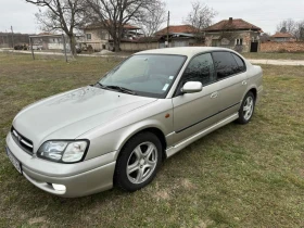 Subaru Legacy седан, снимка 2