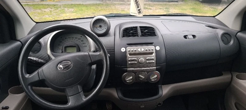 Daihatsu Sirion ТОП, снимка 12 - Автомобили и джипове - 44139923