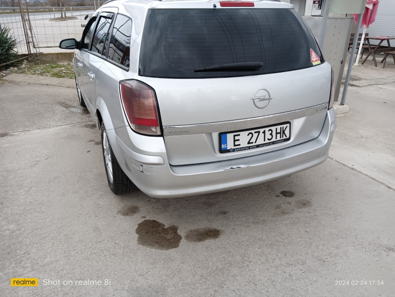 Opel Astra 1.7cdti, снимка 10 - Автомобили и джипове - 46127541