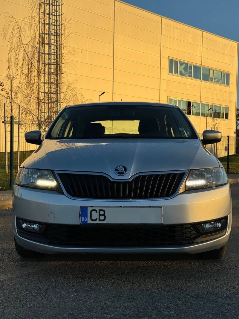 Skoda Rapid 1.6 TDI, снимка 2 - Автомобили и джипове - 47882694