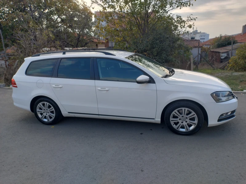 VW Passat, снимка 6 - Автомобили и джипове - 47903058