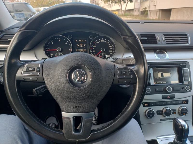 VW Passat, снимка 4 - Автомобили и джипове - 47903058