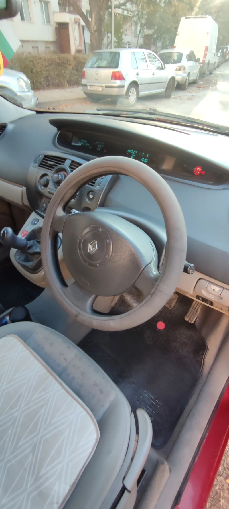 Renault Scenic, снимка 5 - Автомобили и джипове - 49213308