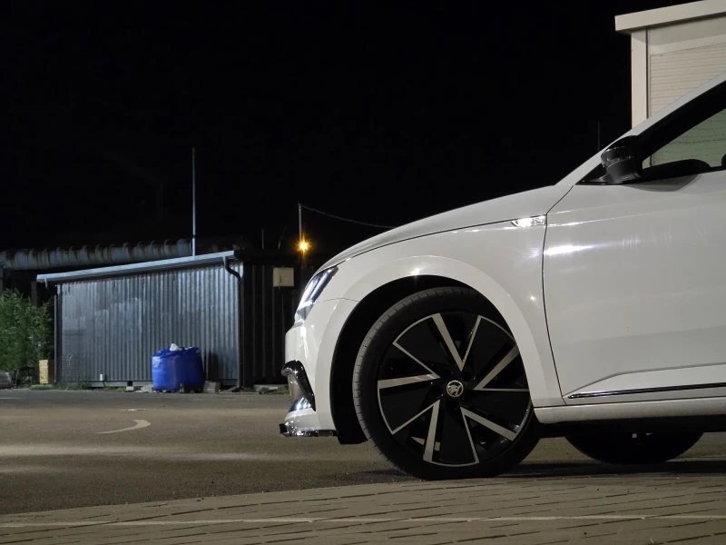 Skoda Superb SPORTLINE 4x4 190HP VIRTUAL, снимка 4 - Автомобили и джипове - 51705681