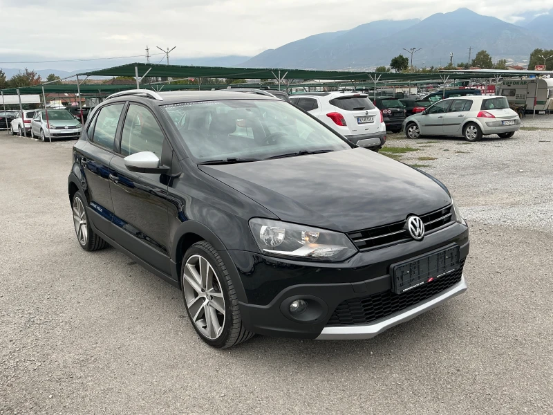 VW Polo 1.6 TDI CROSS, снимка 2 - Автомобили и джипове - 51850412
