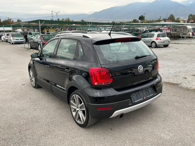 VW Polo 1.6 TDI CROSS, снимка 6 - Автомобили и джипове - 51850412