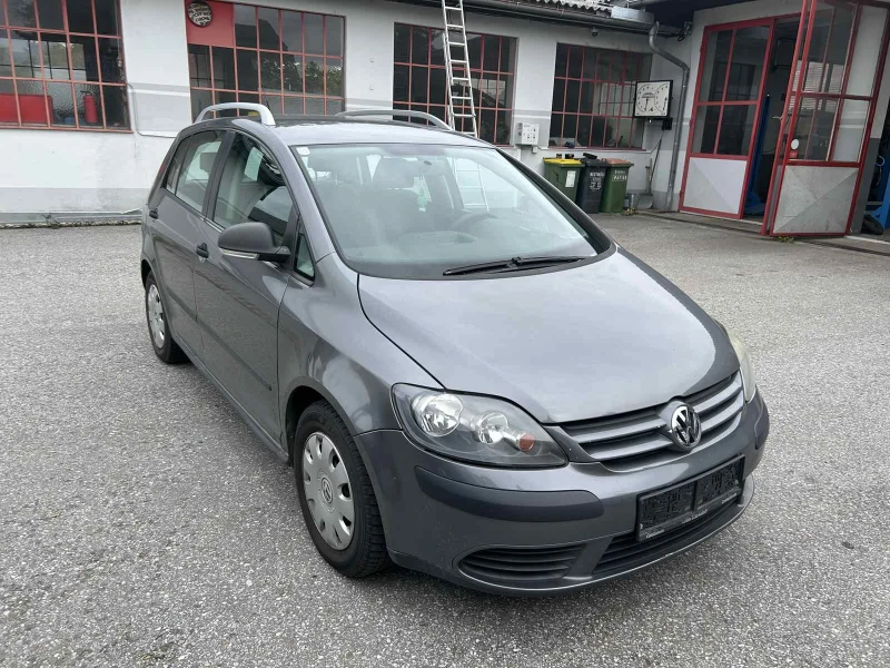 VW Golf Plus 1.9 TDI, снимка 3 - Автомобили и джипове - 52387502
