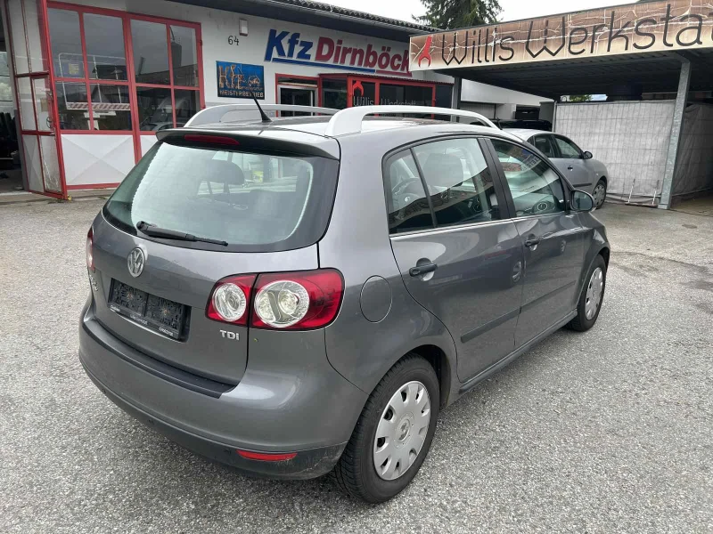 VW Golf Plus 1.9 TDI, снимка 6 - Автомобили и джипове - 52387502