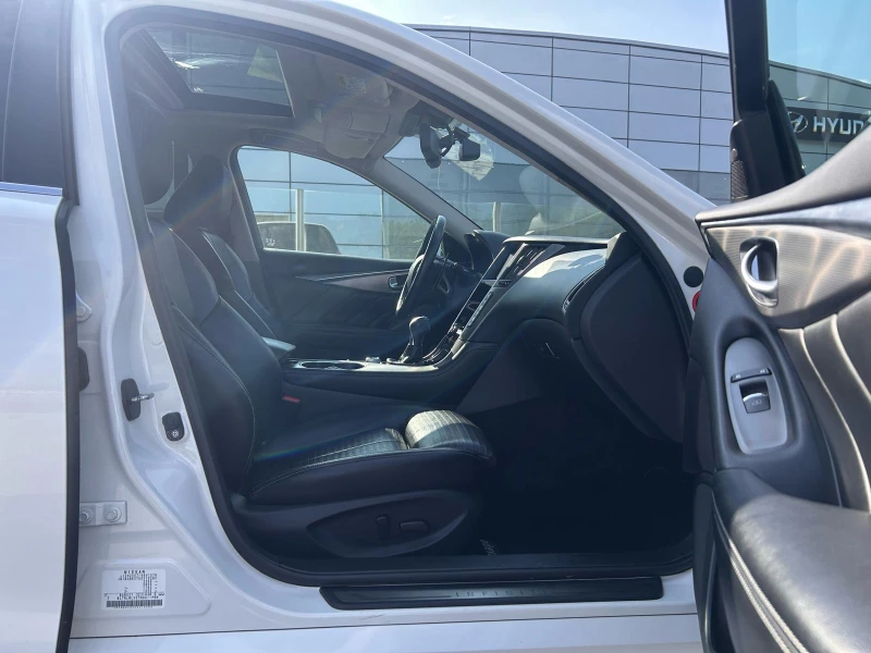 Infiniti Q50 3.5 HYBRID SPORT AWD, снимка 7 - Автомобили и джипове - 52077800