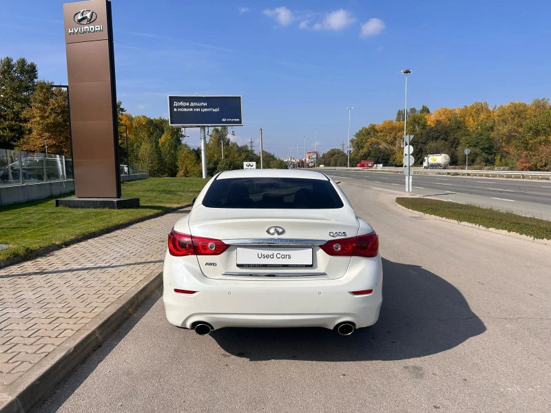 Infiniti Q50 3.5 HYBRID SPORT AWD, снимка 6 - Автомобили и джипове - 52077800