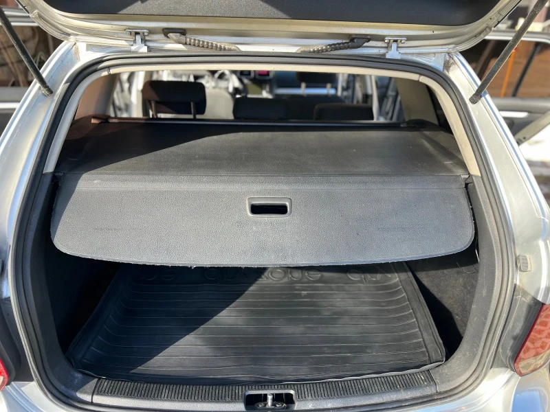 VW Golf Variant, снимка 7 - Автомобили и джипове - 52253787