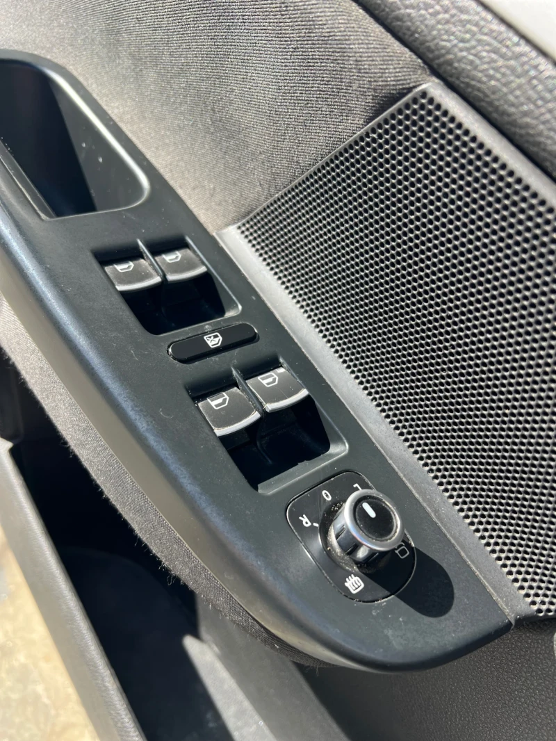 VW Golf Variant, снимка 14 - Автомобили и джипове - 52253787