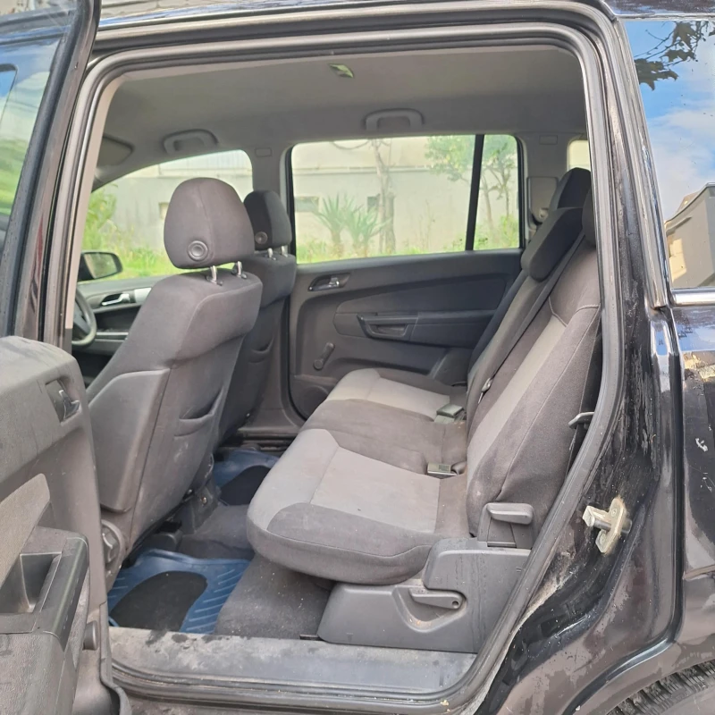 Opel Zafira, снимка 8 - Автомобили и джипове - 52352687