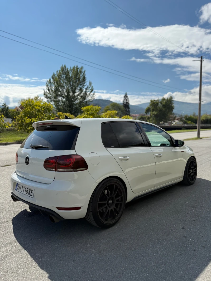 VW Golf, снимка 6 - Автомобили и джипове - 52495943