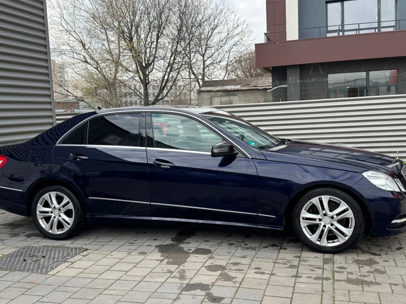 Mercedes-Benz E 250, снимка 4 - Автомобили и джипове - 52865574
