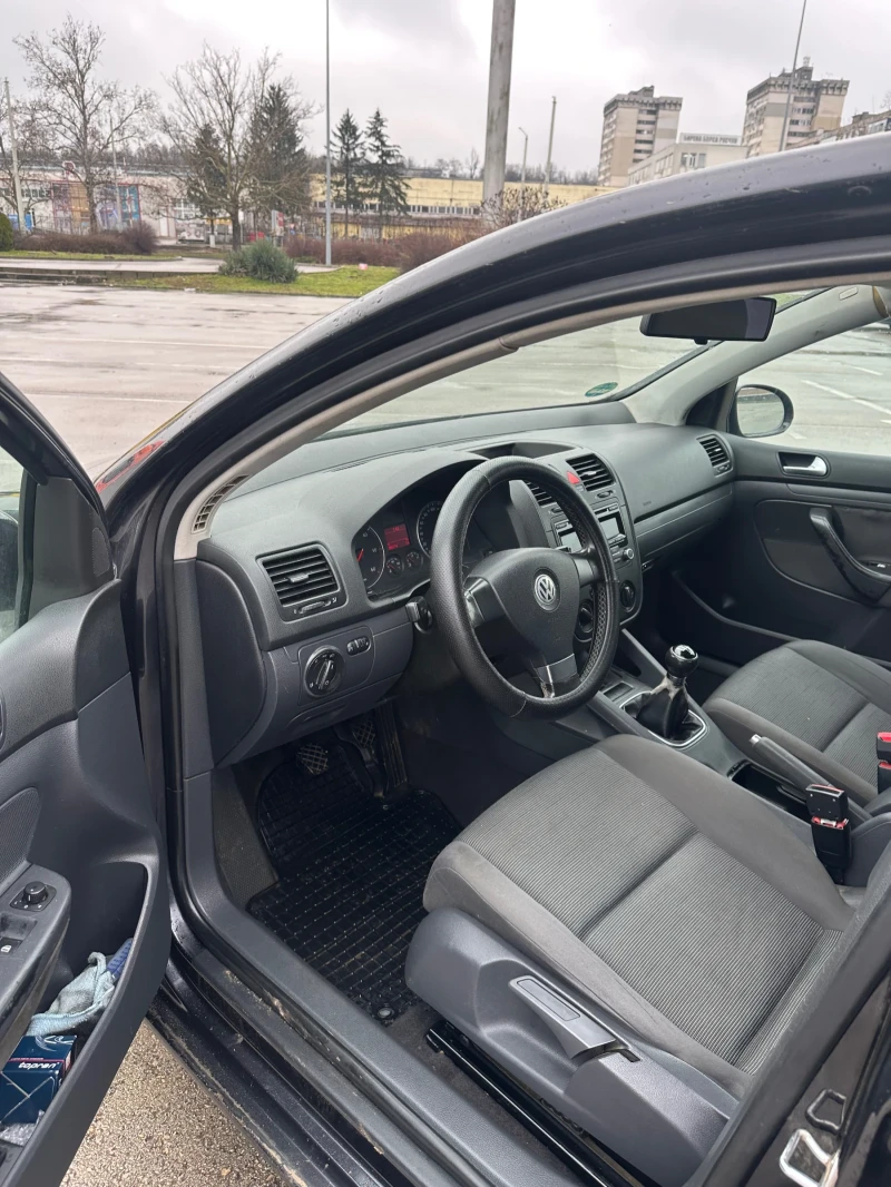 VW Golf 1.9 TDI 90 коня  Климатик  Нов Внос, снимка 9 - Автомобили и джипове - 53305924