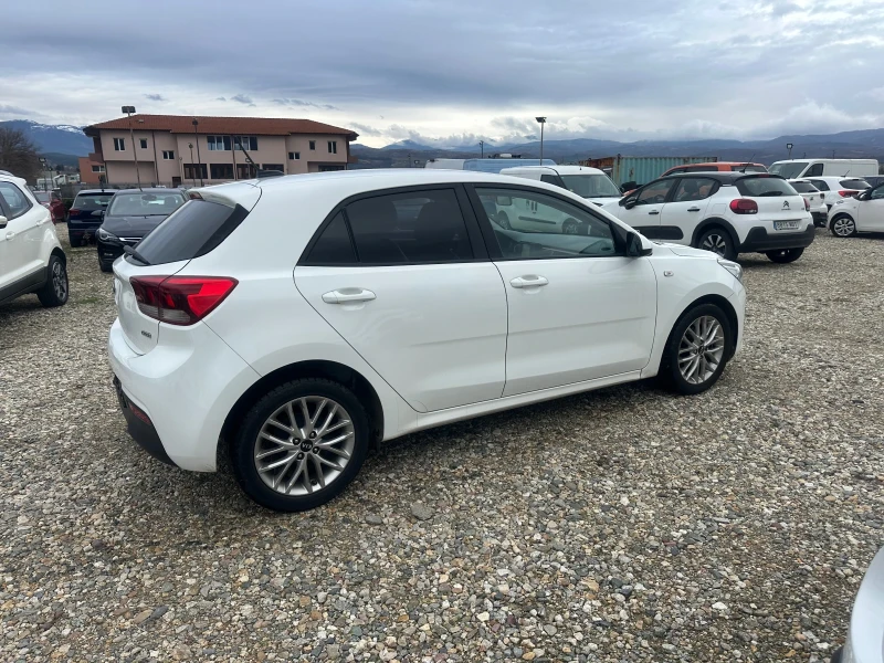 Kia Rio 1.4 CRDi Spirit, снимка 5 - Автомобили и джипове - 53384495