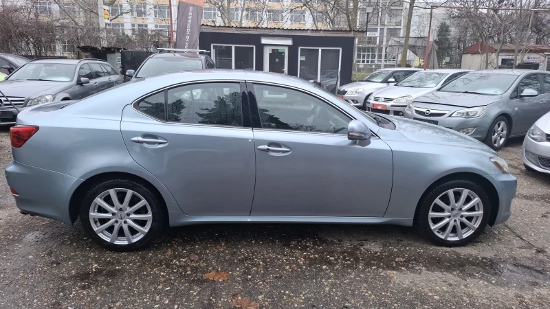 Lexus IS 220d 2.2/177кс/Навигация, снимка 7 - Автомобили и джипове - 53507977
