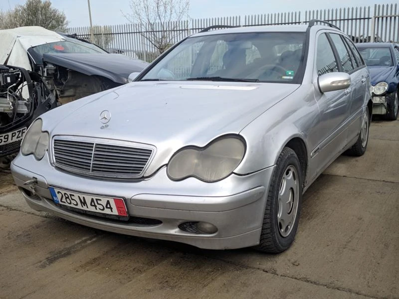 Mercedes-Benz C 200 CDI - изображение 4