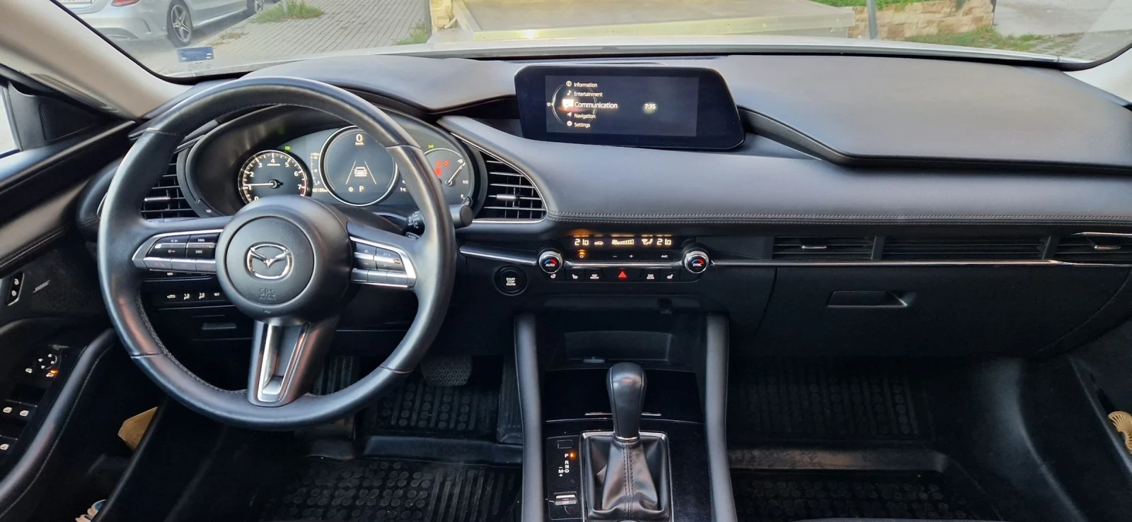 Mazda 3 2, 5 AWD sedan | Mobile.bg   11