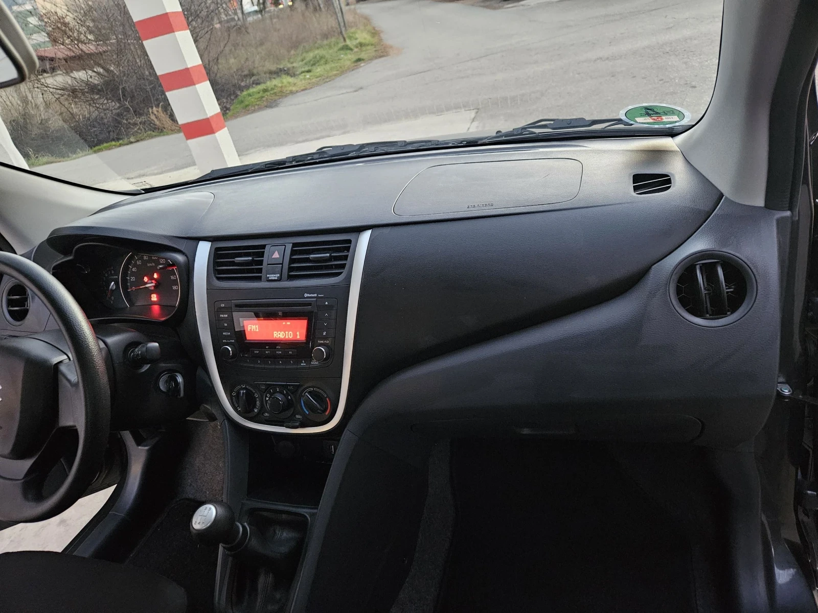 Suzuki Celerio 1.0i - изображение 9