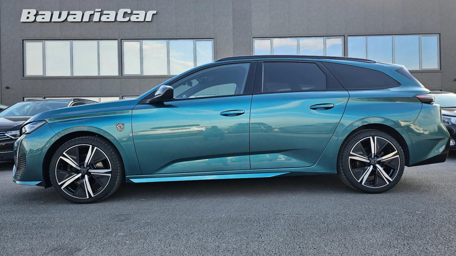 Peugeot 308 GT* Germany* Aut.* 3D* LED* 360Kam.* Fokal* Euro6  - изображение 9