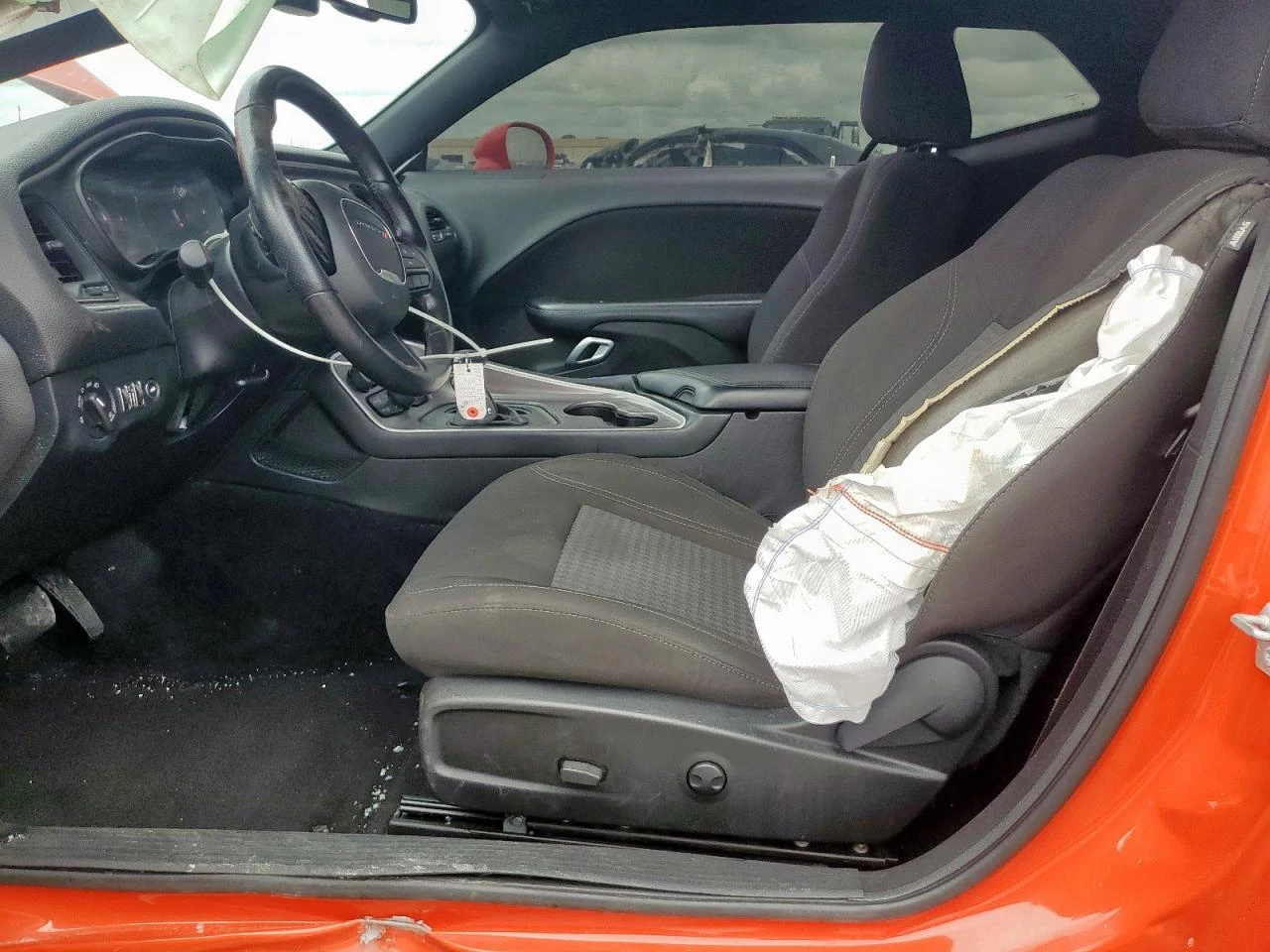 Dodge Challenger SXT , Клип Двигател*  - изображение 7