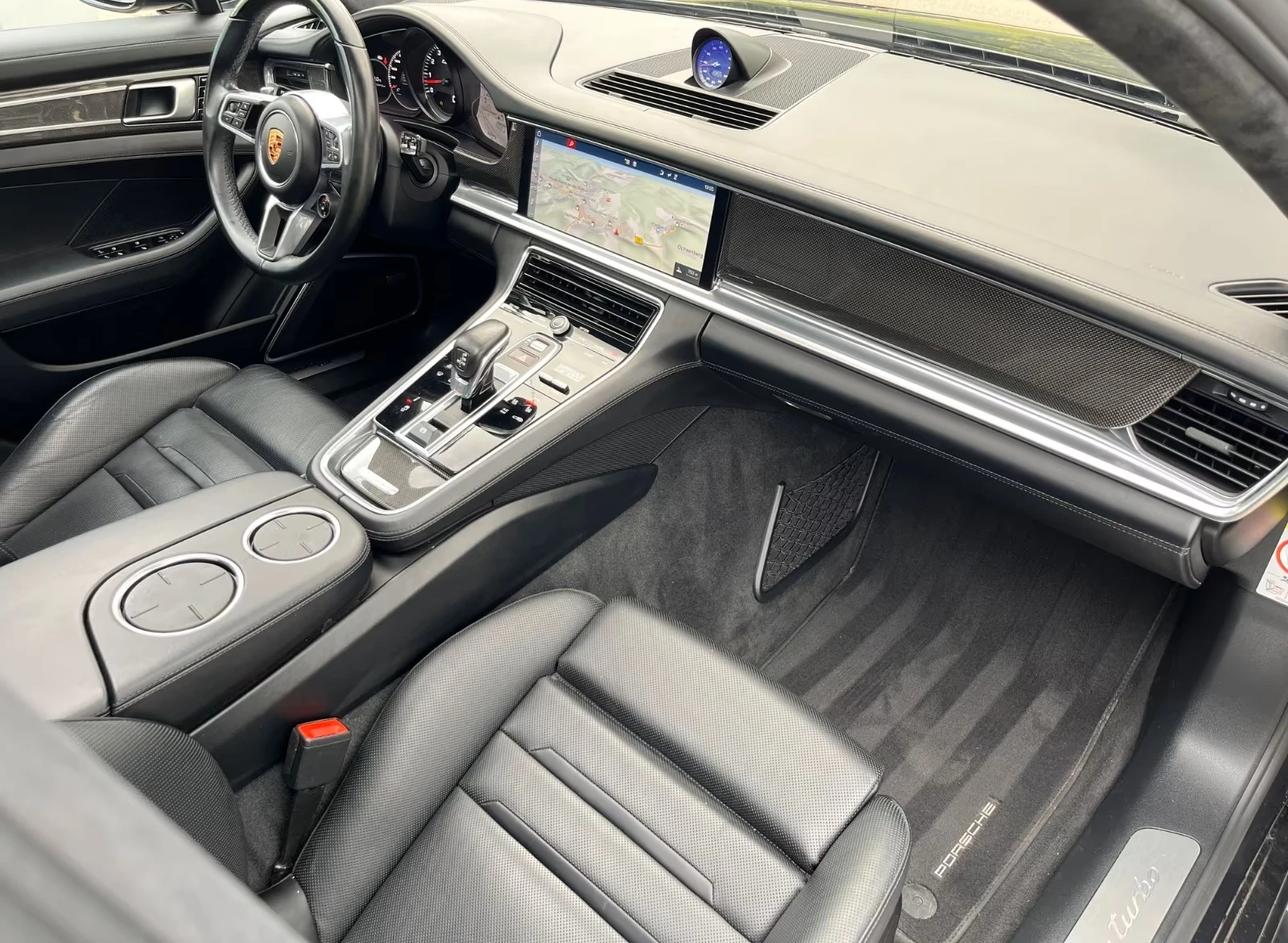 Porsche Panamera Turbo Sport Turismo - изображение 4