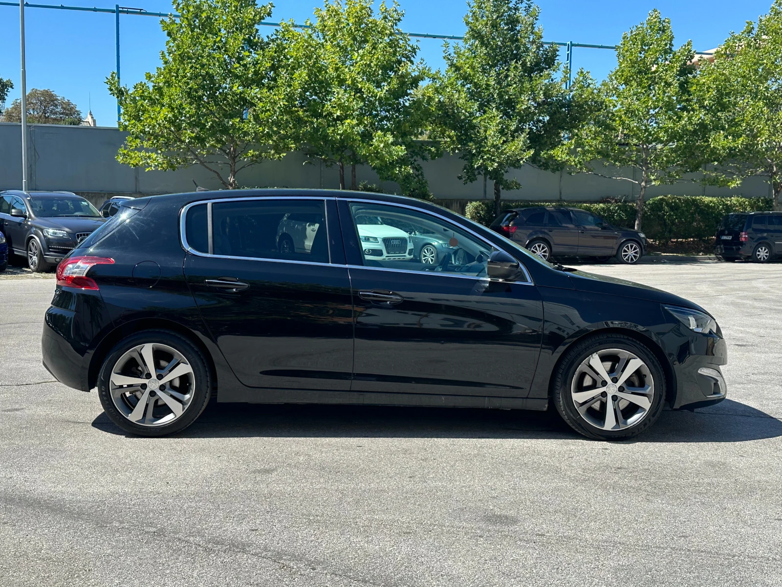 Peugeot 308 GT line 2.0d 150 к.с. - изображение 5