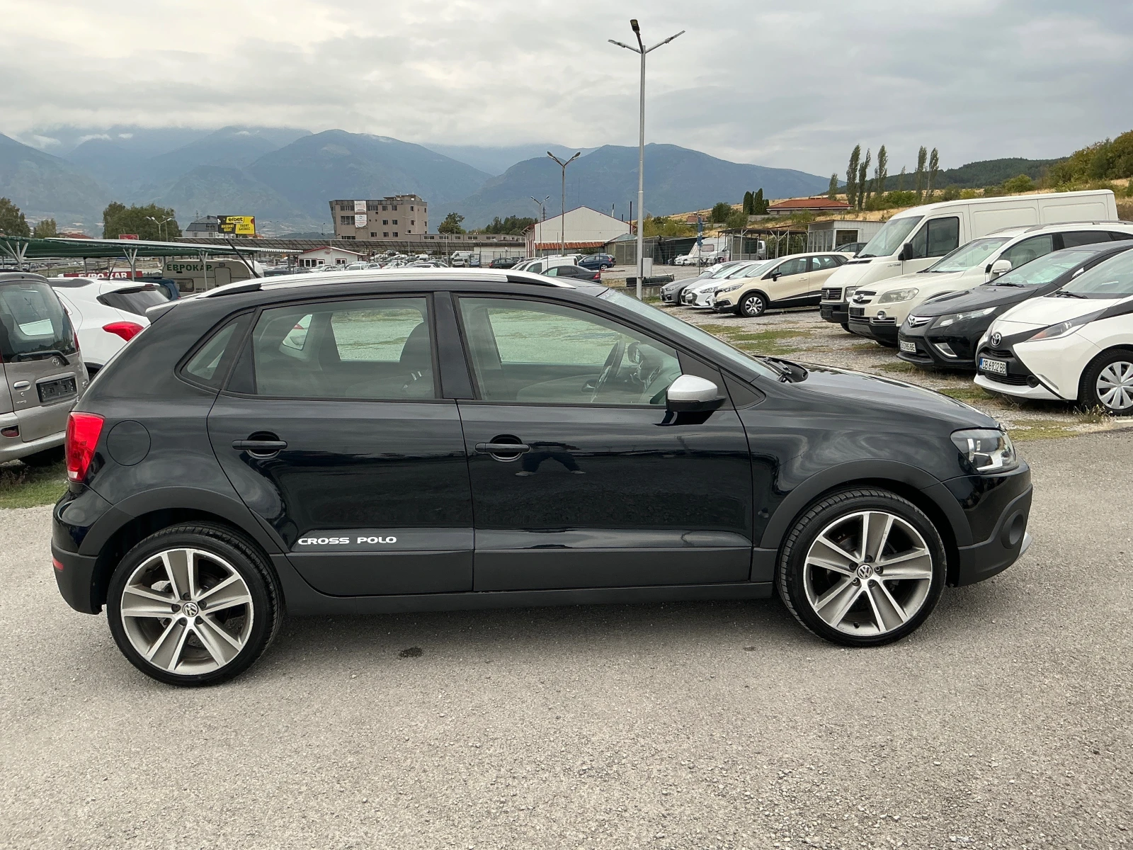VW Polo 1.6 TDI CROSS - изображение 4