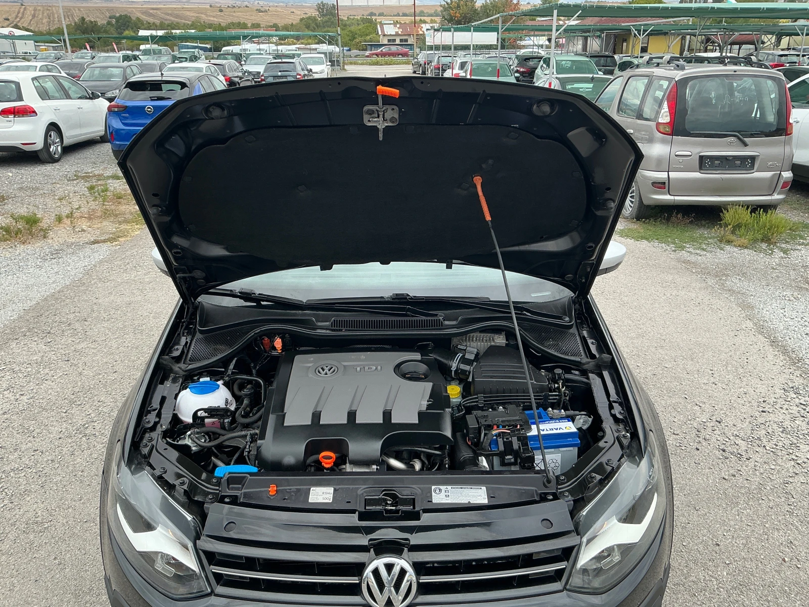 VW Polo 1.6 TDI CROSS - изображение 9