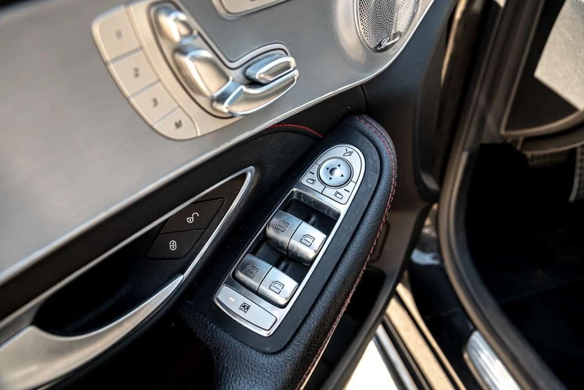 Mercedes-Benz C 43 AMG * CARFAX * ЦЕНА ДО БГ - изображение 9