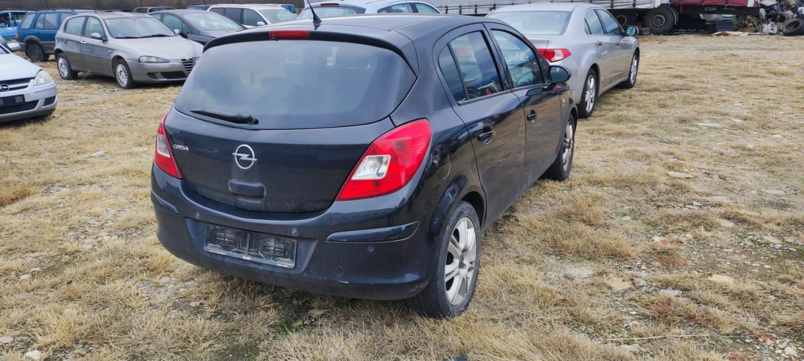 Opel Corsa 1.4 - изображение 6