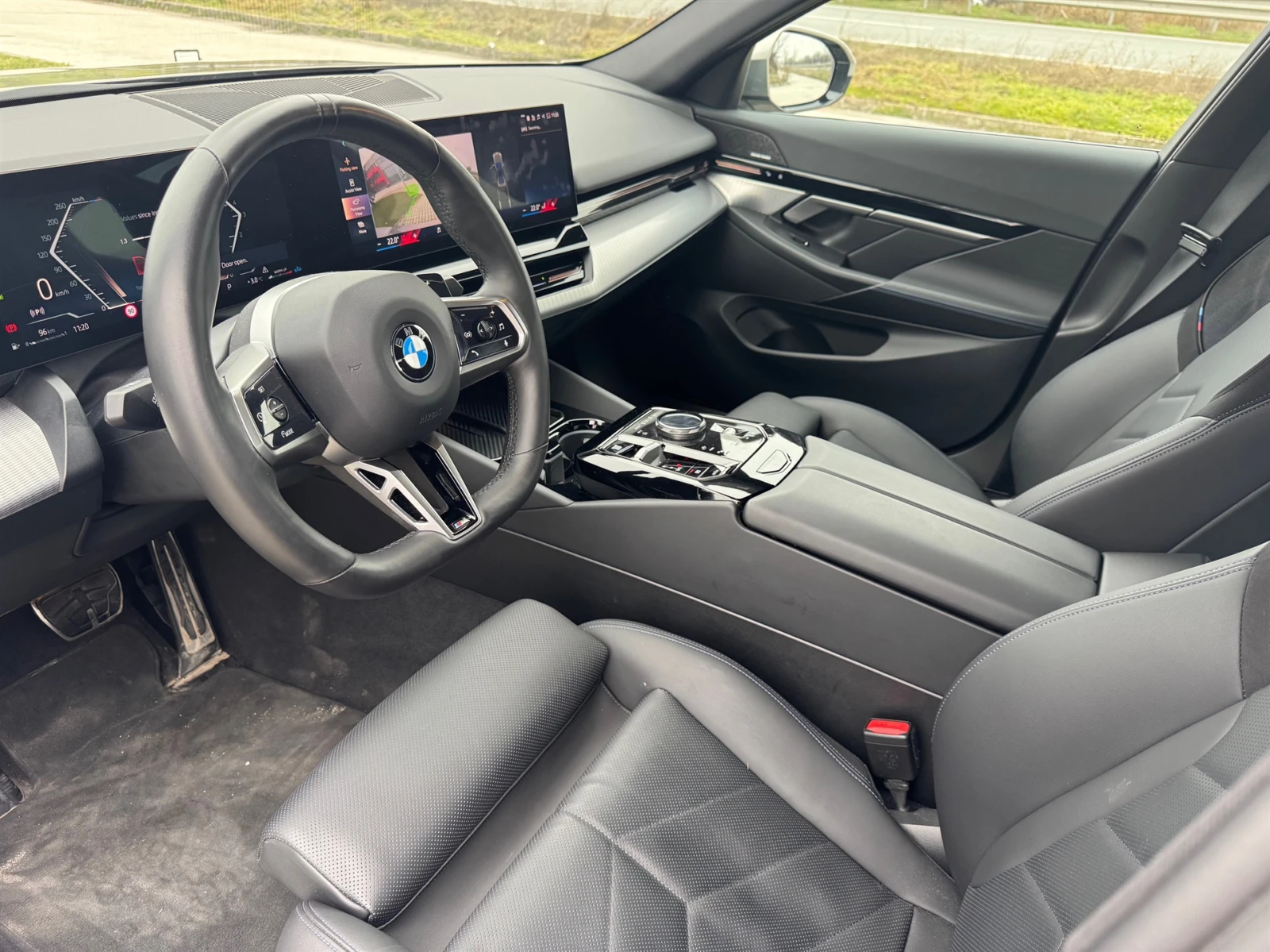 BMW 520 d xDrive Sedan - изображение 6