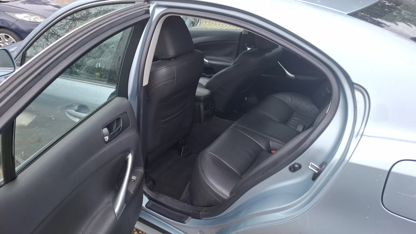 Lexus IS 220d 2.2/177��/��������� | Mobile.bg � ����������� 10