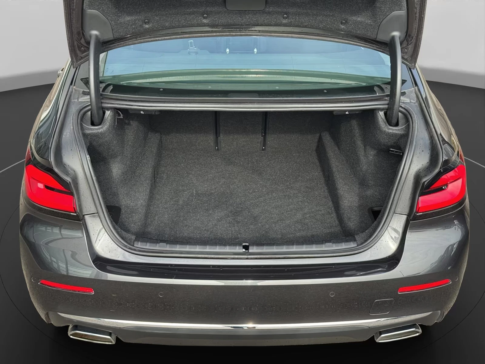 BMW 520 G30/184HP/HUD/HI-FI/LED/CAM/AMBI/974v - изображение 10