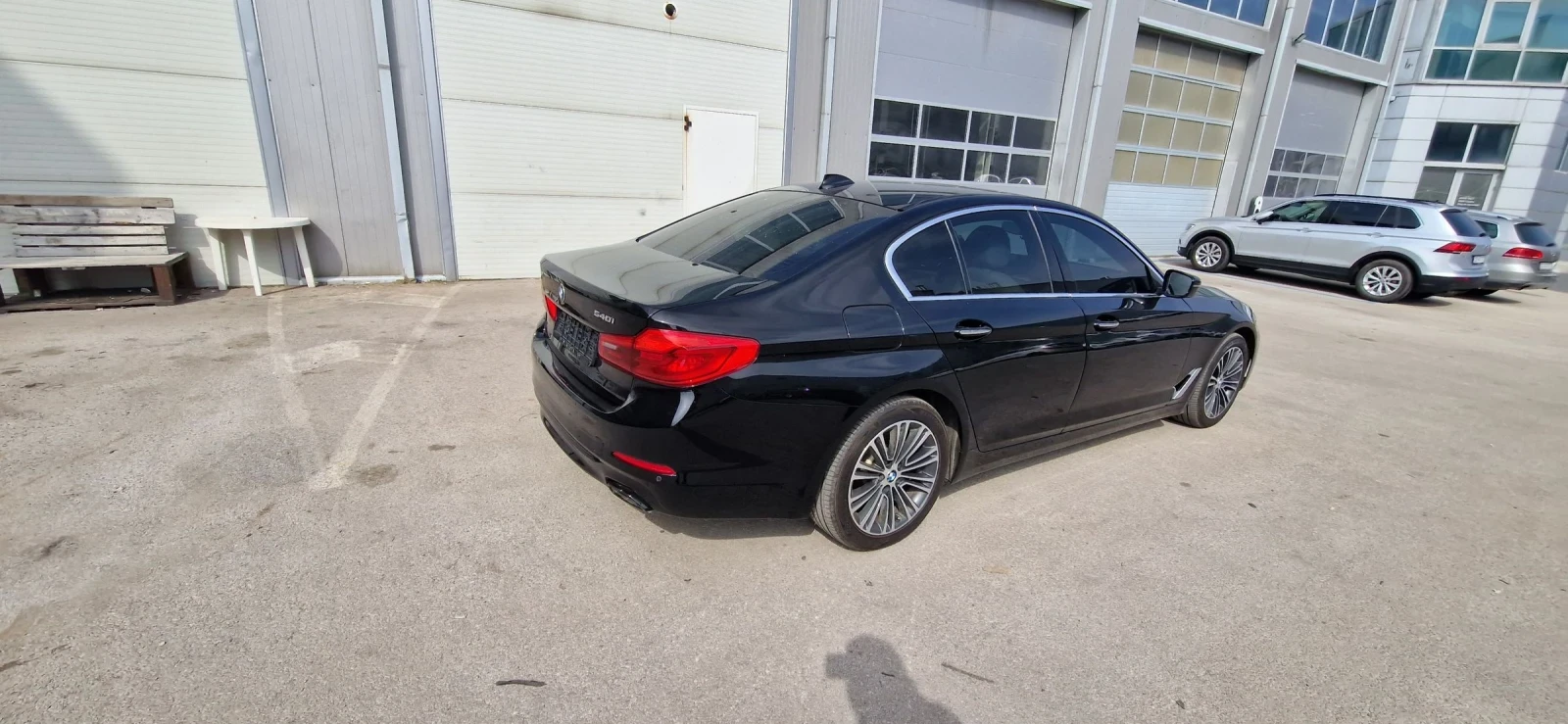 BMW 540 540 I - изображение 6