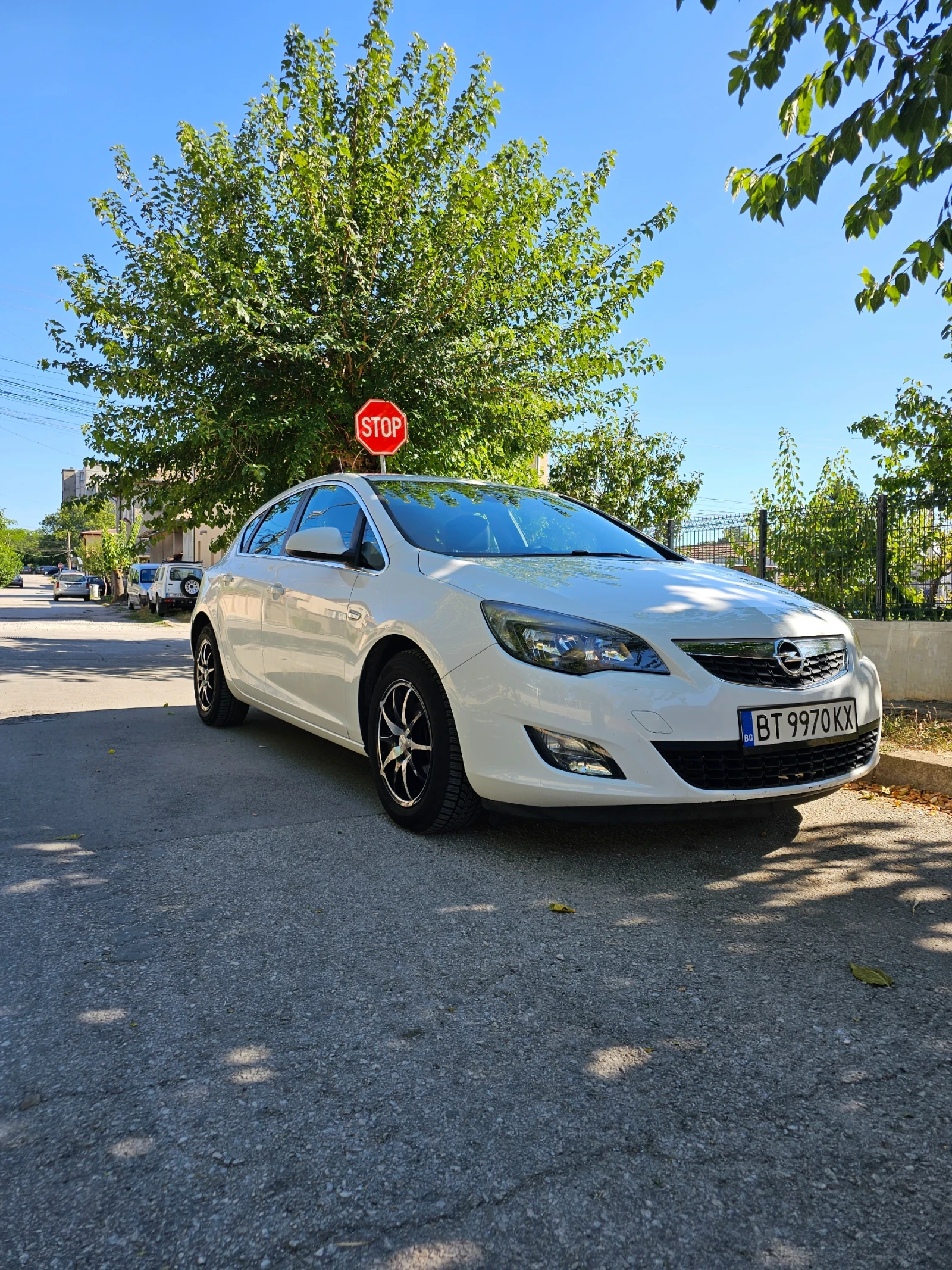 Opel Astra, снимка 2 - Автомобили и джипове - 54487176