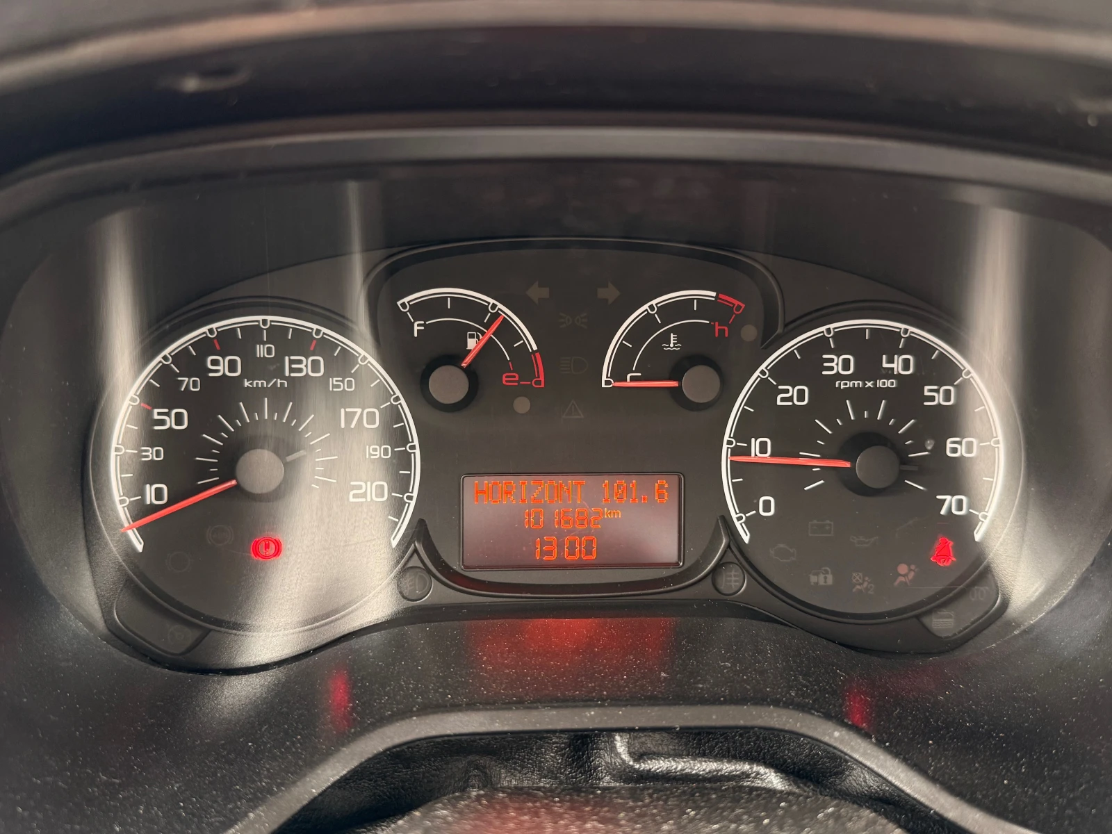 Fiat Doblo 1.3 Multijet, снимка 8 - Автомобили и джипове - 54490252