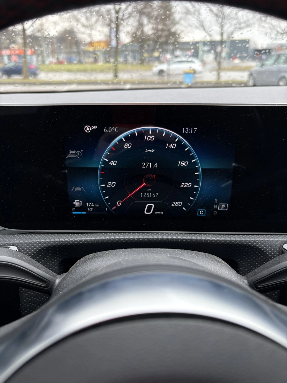 Mercedes-Benz CLA 220 C 220D 4MATIC AMG, снимка 11 - Автомобили и джипове - 54613525