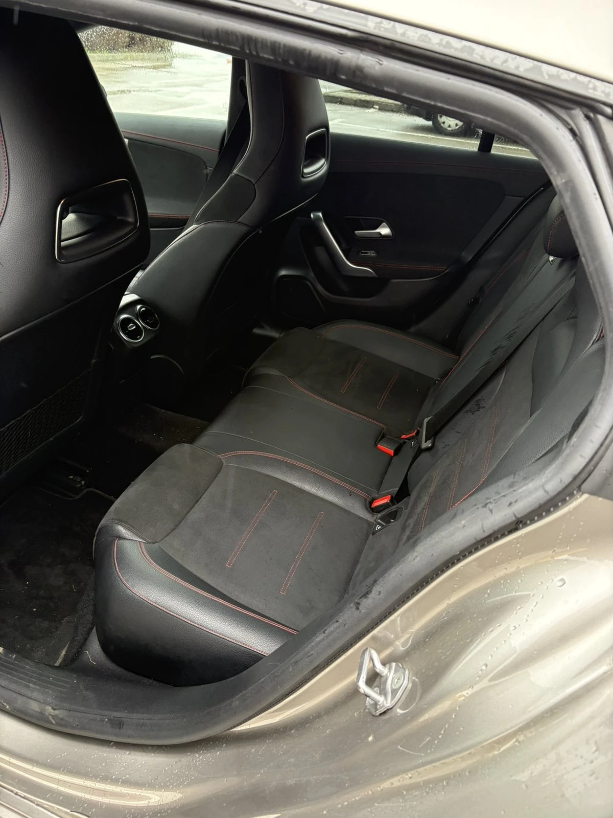 Mercedes-Benz CLA 220 C 220D 4MATIC AMG, снимка 13 - Автомобили и джипове - 54613525