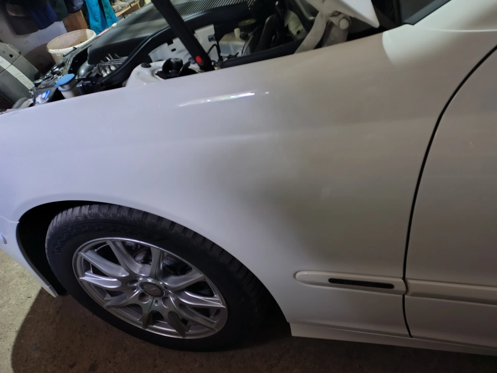 Mercedes-Benz C 220 220, снимка 3 - Автомобили и джипове - 54659363