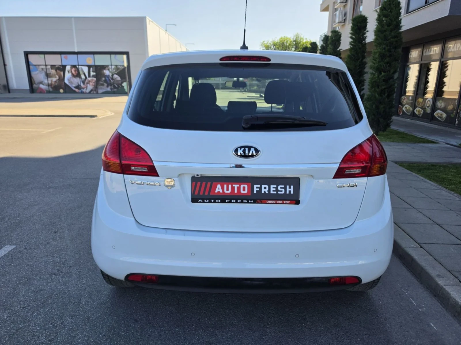 Kia Venga 1.6 CRDI, 128 к.с. EURO 6, снимка 5 - Автомобили и джипове - 54717229