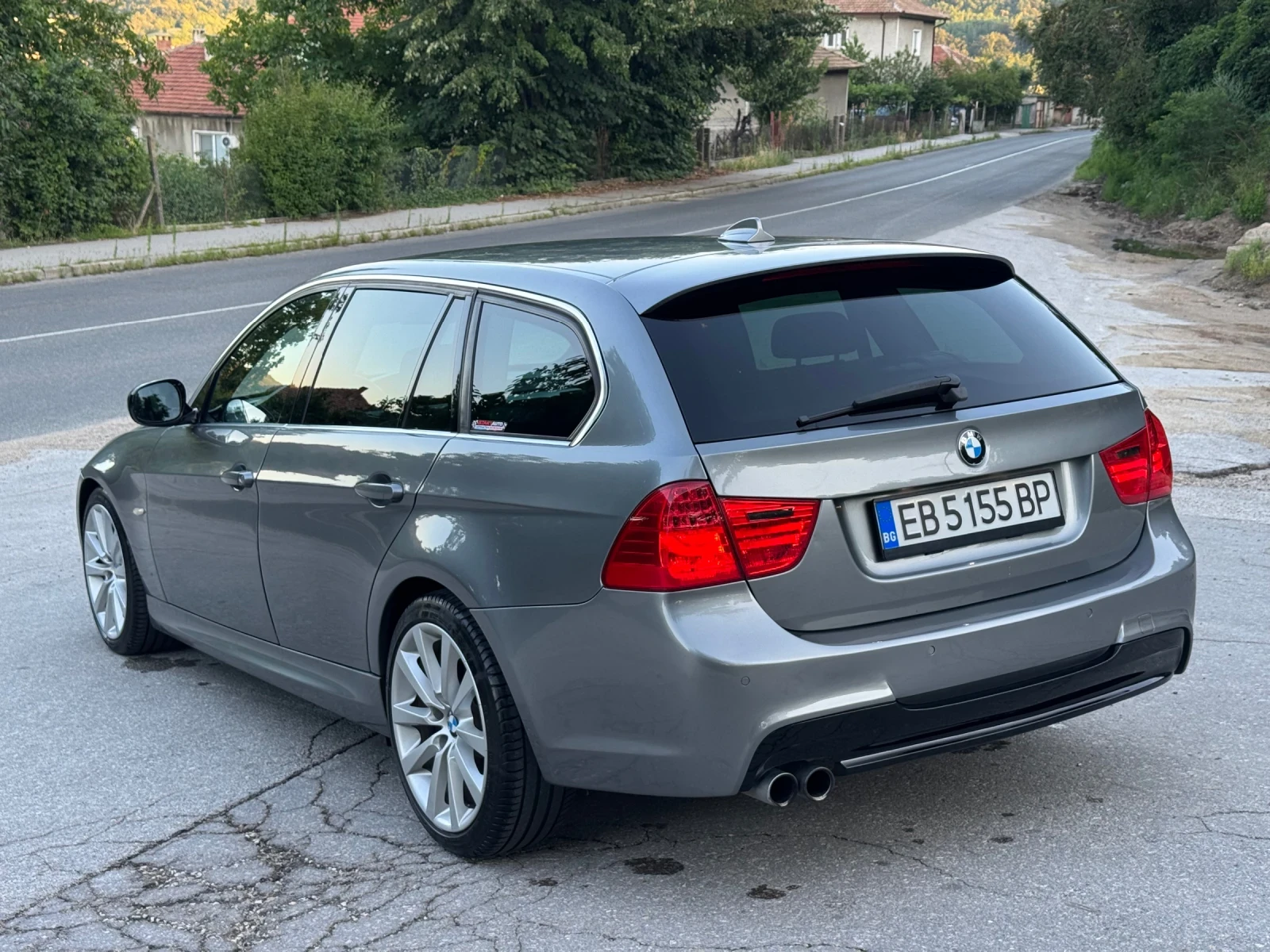 BMW 325 LCI, снимка 4 - Автомобили и джипове - 55286932