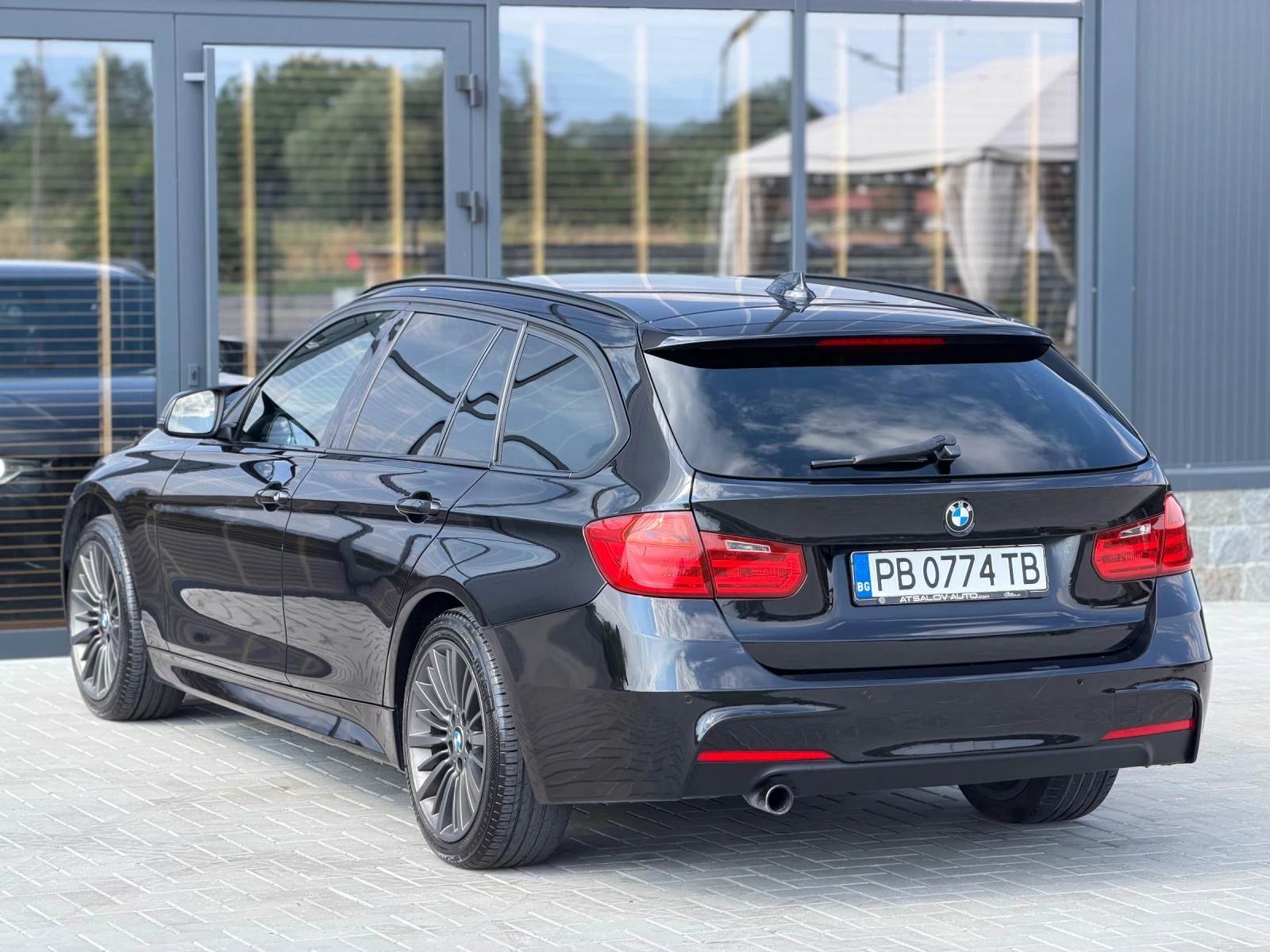 BMW 320, снимка 8 - Автомобили и джипове - 55326362