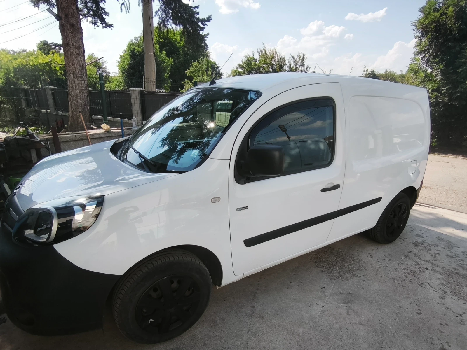 Renault Kangoo 33 kw., снимка 2 - Автомобили и джипове - 55575987