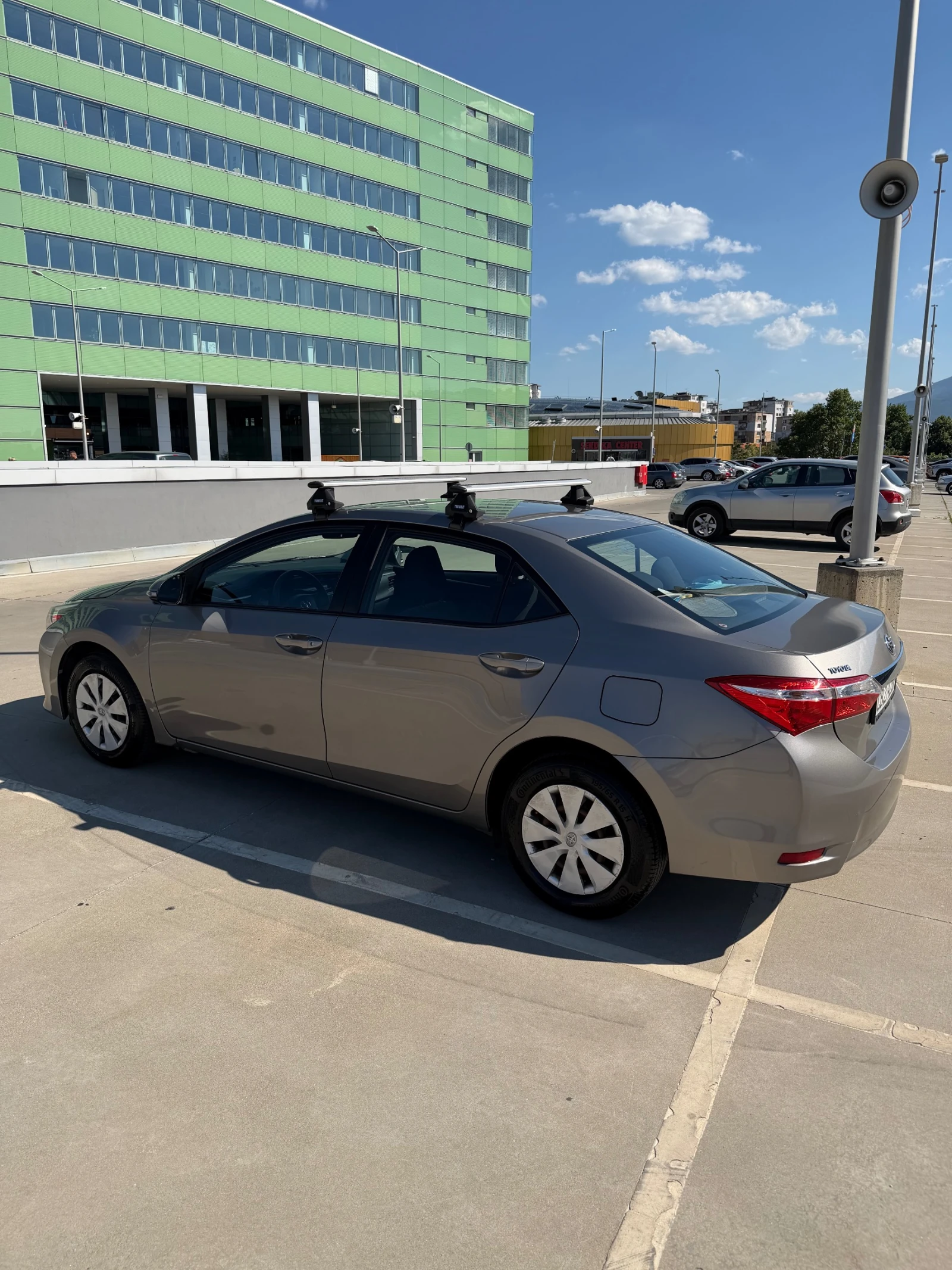 Toyota Corolla 1.33, снимка 10 - Автомобили и джипове - 55604035
