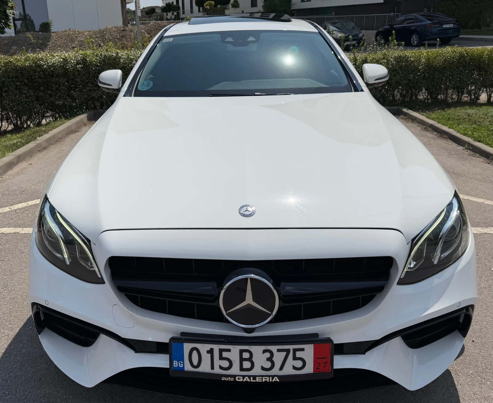 Mercedes-Benz E 350 AMG* DISTRONIG* ДИГИТАЛНО ТАБЛО* ВСИЧКИ ЕКСТРИ, снимка 4 - Автомобили и джипове - 55661239