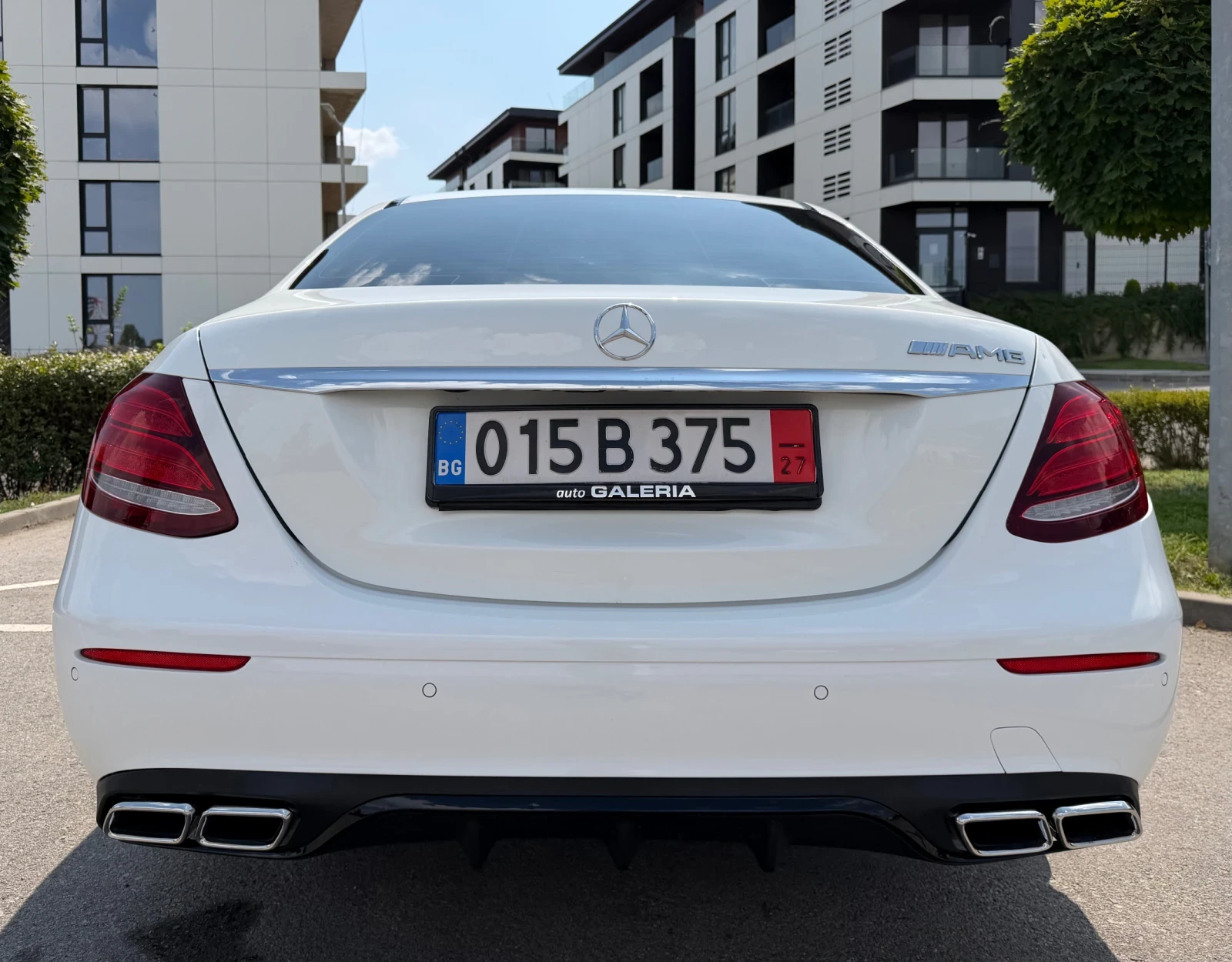 Mercedes-Benz E 350 AMG* DISTRONIG* ДИГИТАЛНО ТАБЛО* ВСИЧКИ ЕКСТРИ, снимка 8 - Автомобили и джипове - 55661239